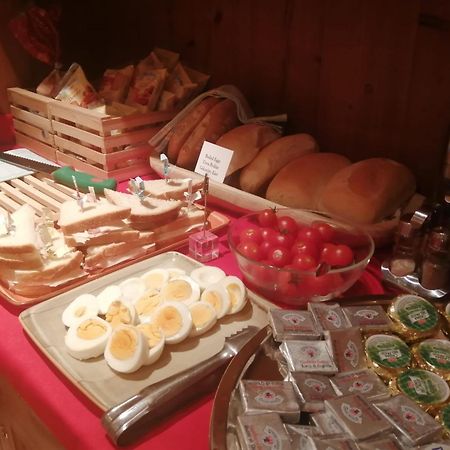 أرابّا Chalet Brigitte B&B المظهر الخارجي الصورة