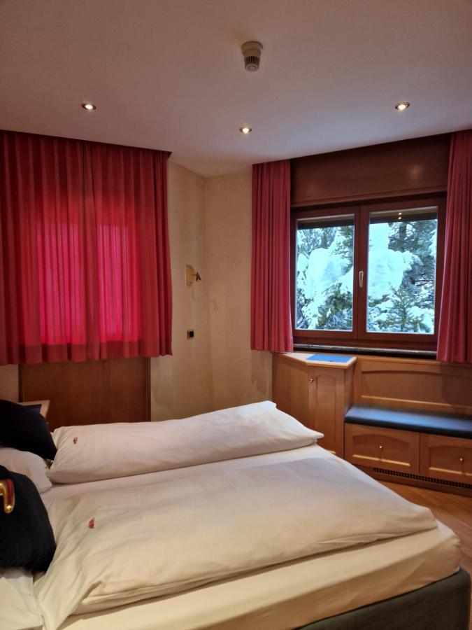أرابّا Chalet Brigitte B&B المظهر الخارجي الصورة