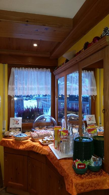 أرابّا Chalet Brigitte B&B المظهر الخارجي الصورة