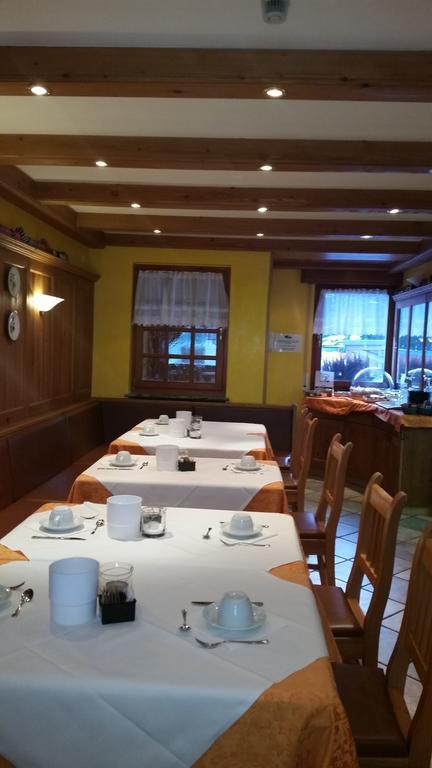 أرابّا Chalet Brigitte B&B المظهر الخارجي الصورة