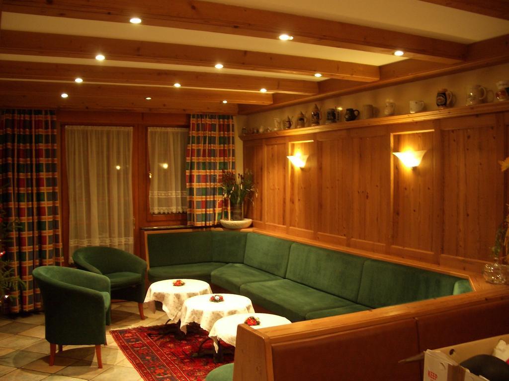 أرابّا Chalet Brigitte B&B المظهر الخارجي الصورة