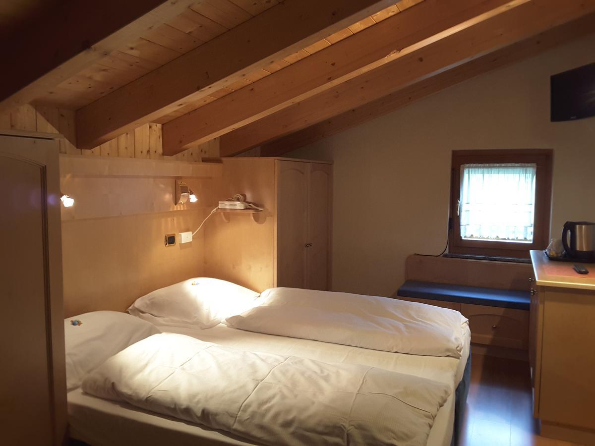 أرابّا Chalet Brigitte B&B المظهر الخارجي الصورة