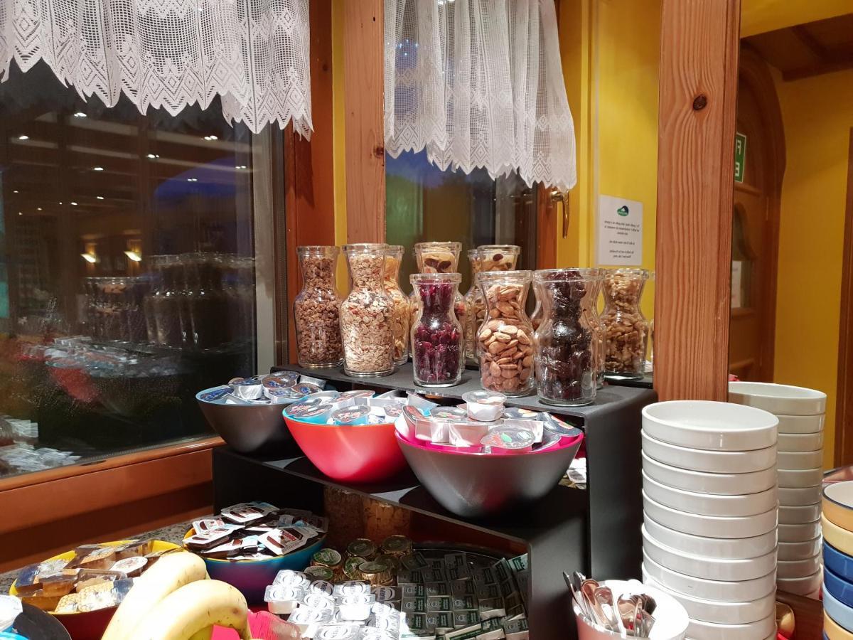 أرابّا Chalet Brigitte B&B المظهر الخارجي الصورة