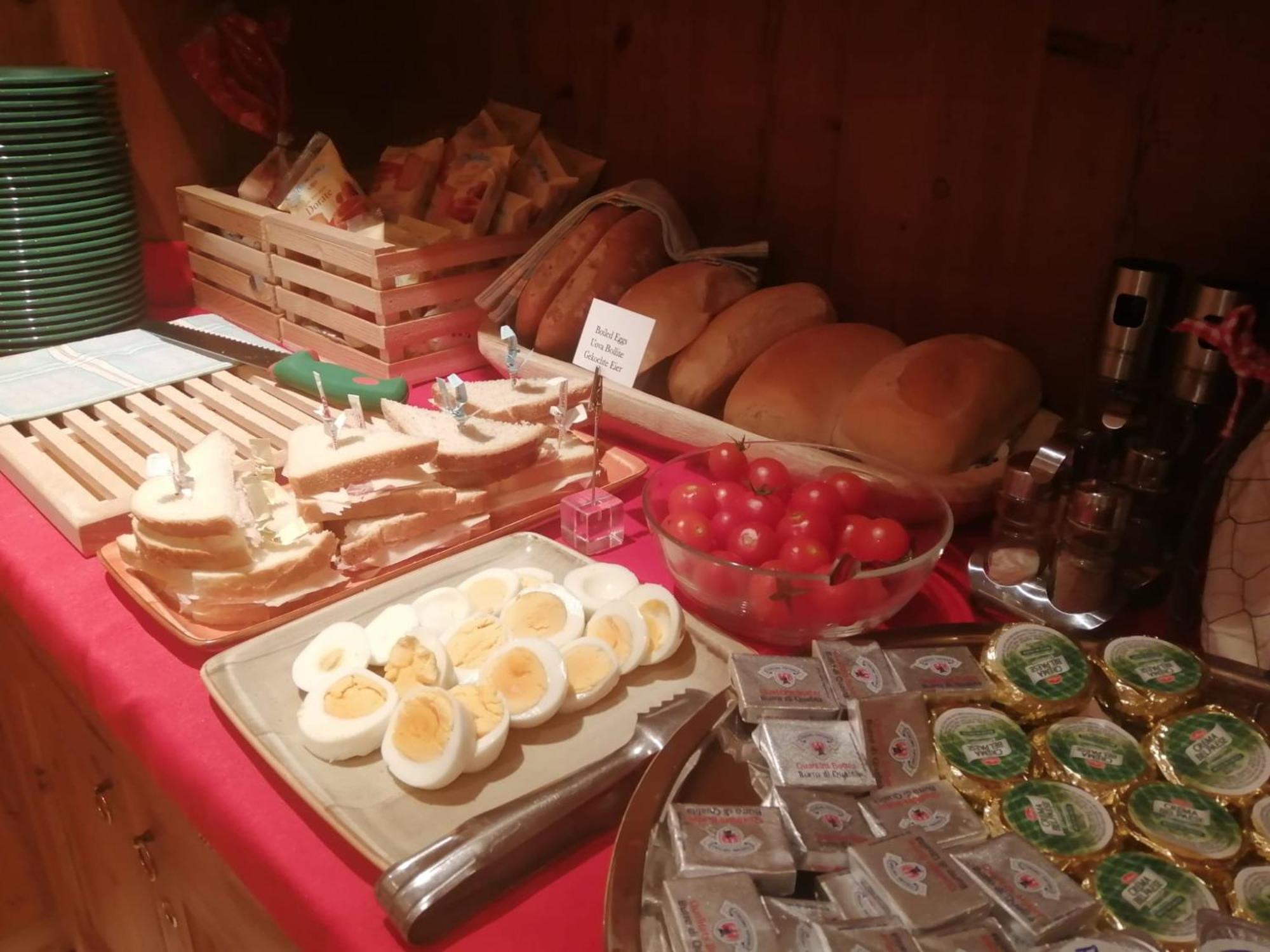 أرابّا Chalet Brigitte B&B المظهر الخارجي الصورة